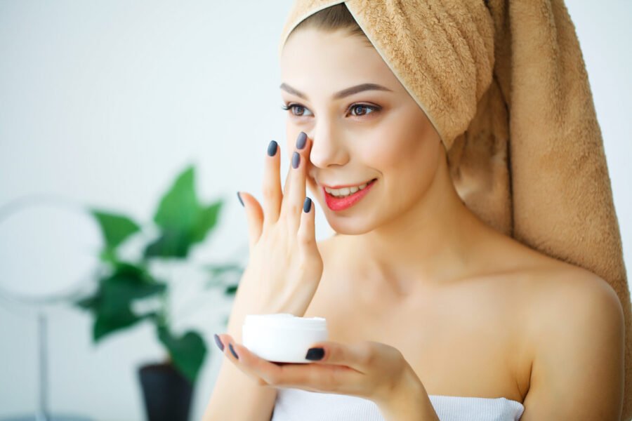 Best Face Washes in UAE